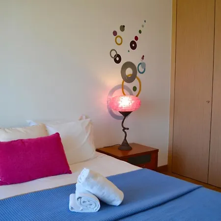 Apartamento Encosta Do Mar Apartment *